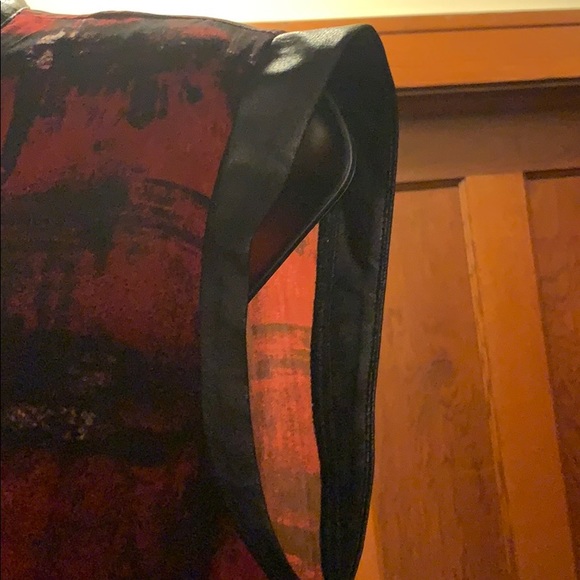 Shirt - Picture 2 of 3